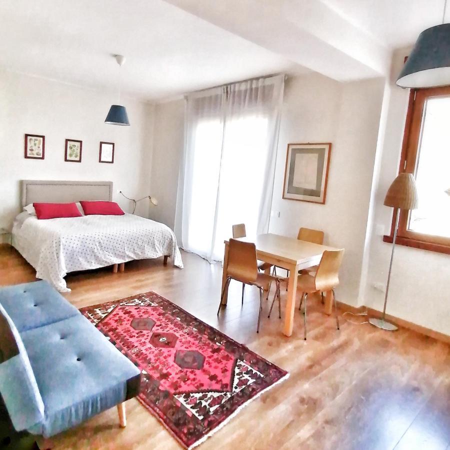 Rita'S Garden Bed & Breakfast San Vittore Olona Екстериор снимка